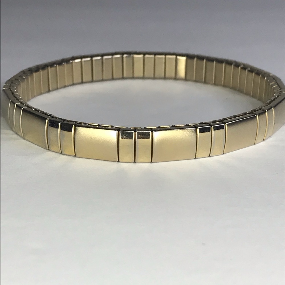 Napier Shiny and Matte gold bracelet